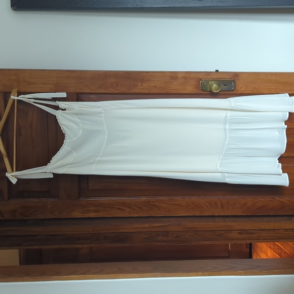 Reformation - Nikita Dress - Ivory - US Size 2 - Picture 3 of 4